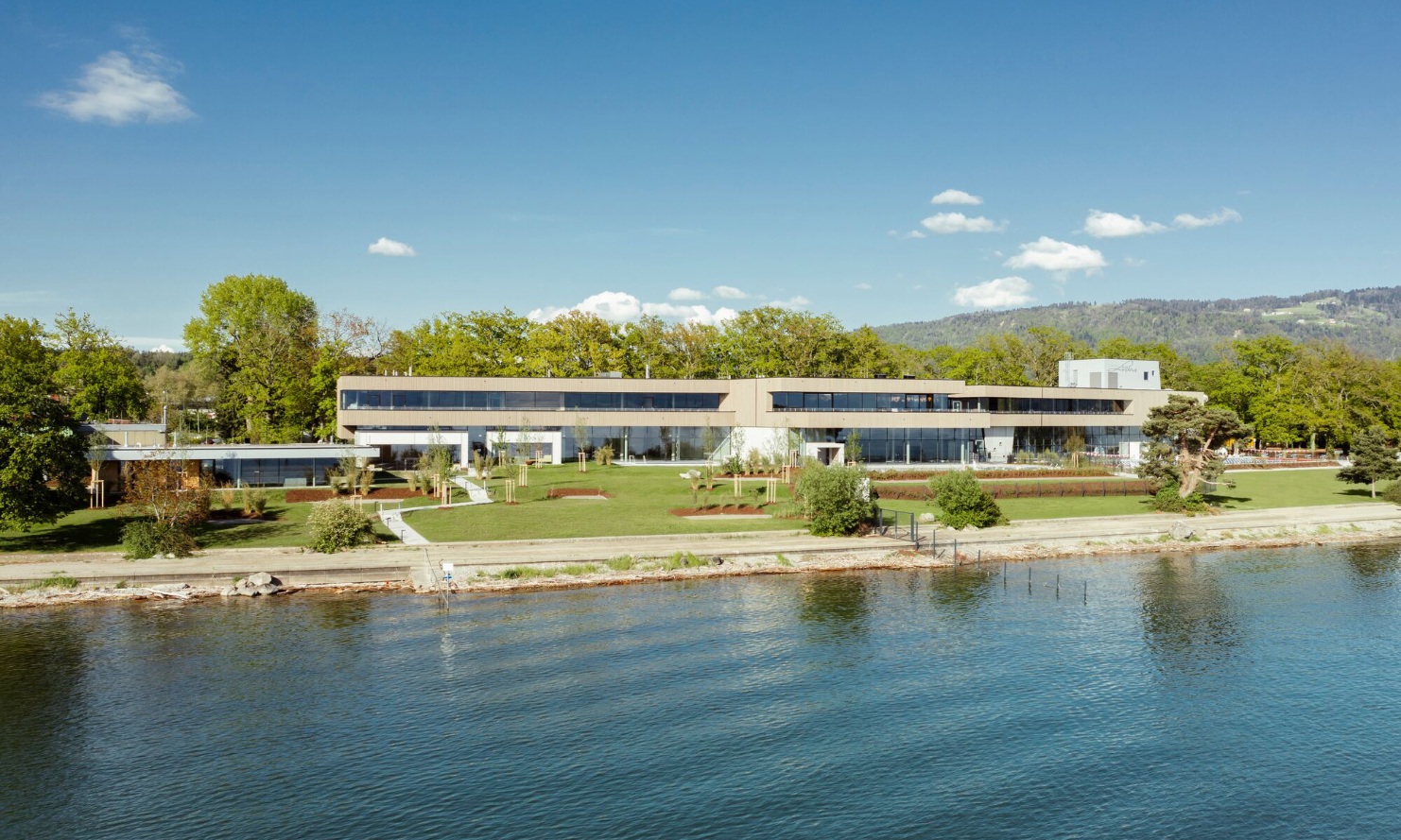 Neubau der Therme Lindau am Bodenseeufer