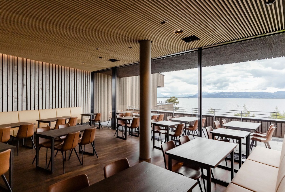 Restaurant im Neubau der Therme Lindau